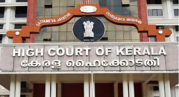 ബ്രഹ്മപുരം മാലിന്യ പ്ലാന്റ് സന്ദർശിക്കാനൊരുങ്ങി ജഡ്ജിമാർ ബ്രഹ്മപുരം മാലിന്യ പ്ലാന്റ് സന്ദർശിക്കാനൊരുങ്ങി ജഡ്ജിമാർ