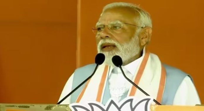 സ്വര്ണക്കടത്തിലെ കണ്ണികള്ക്ക് ഒരു പ്രത്യേക ഓഫീസുമായി ബന്ധം ; മോദി സ്വര്ണക്കടത്തിലെ കണ്ണികള്ക്ക് ഒരു പ്രത്യേക ഓഫീസുമായി ബന്ധം ; മോദി