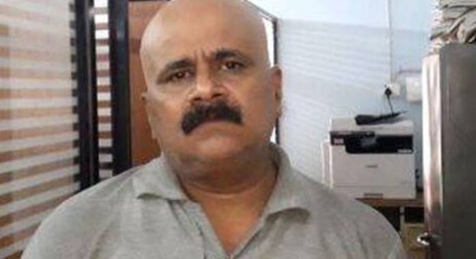 പ്രണയം നടിച്ച് പണം തട്ടിയെടുത്തു; 11 വര്ഷങ്ങള്ക്ക് ശേഷം പ്രതി അറസ്റ്റിൽ പ്രണയം നടിച്ച് പണം തട്ടിയെടുത്തു; 11 വര്ഷങ്ങള്ക്ക് ശേഷം പ്രതി അറസ്റ്റിൽ