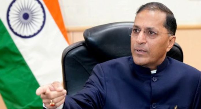 ഇതാണ് കാര്യം ; രാജിവെച്ച തിരഞ്ഞെടുപ്പ് കമ്മിഷണർ അരുൺ ഗോയൽ ബി.ജെ.പി. ടിക്കറ്റിൽ മത്സരിക്കാൻ സാധ്യത ഇതാണ് കാര്യം ; രാജിവെച്ച തിരഞ്ഞെടുപ്പ് കമ്മിഷണർ അരുൺ ഗോയൽ ബി.ജെ.പി. ടിക്കറ്റിൽ മത്സരിക്കാൻ സാധ്യത