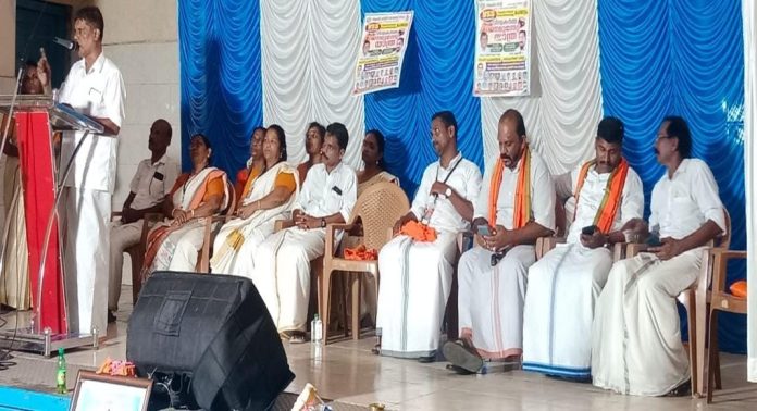 വിശ്വകർമ്മ ജനമുന്നേറ്റ യാത്രക്ക് തിരുവല്ലയിൽ വൻ സ്വീകരണം നൽകി വിശ്വകർമ്മ ജനമുന്നേറ്റ യാത്രക്ക് തിരുവല്ലയിൽ വൻ സ്വീകരണം നൽകി
