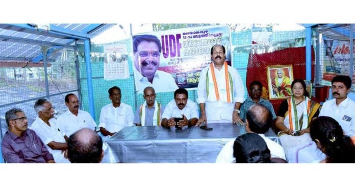 മലയാലപ്പുഴയില് യു.ഡി.എഫ് തെരഞ്ഞെടുപ്പ് കൺവെൻഷൻ നടത്തി മലയാലപ്പുഴയില് യു.ഡി.എഫ് തെരഞ്ഞെടുപ്പ് കൺവെൻഷൻ നടത്തി