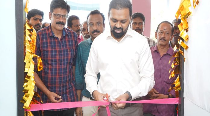 ലോക്സഭാ തെരഞ്ഞെടുപ്പ് : എംസിഎംസി പ്രവര്ത്തനം ആരംഭിച്ചു ലോക്സഭാ തെരഞ്ഞെടുപ്പ് : എംസിഎംസി പ്രവര്ത്തനം ആരംഭിച്ചു