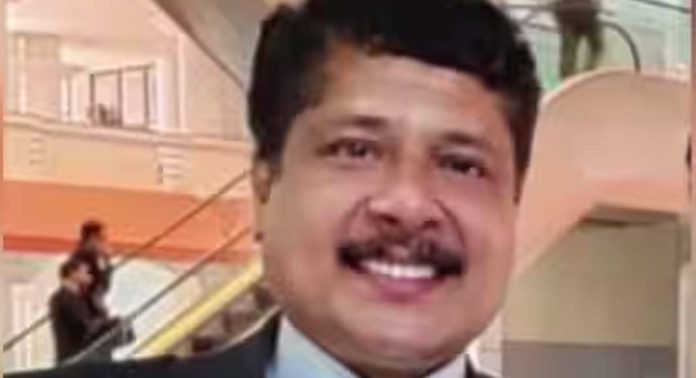 പി ജി മനു ആത്മഹത്യ ചെയ്ത സംഭവത്തിൽ കൂടുതൽ പ്രതികളുണ്ടെന്ന സംശയത്തിൽ പോലീസ് പി ജി മനു ആത്മഹത്യ ചെയ്ത സംഭവത്തിൽ കൂടുതൽ പ്രതികളുണ്ടെന്ന സംശയത്തിൽ പോലീസ്