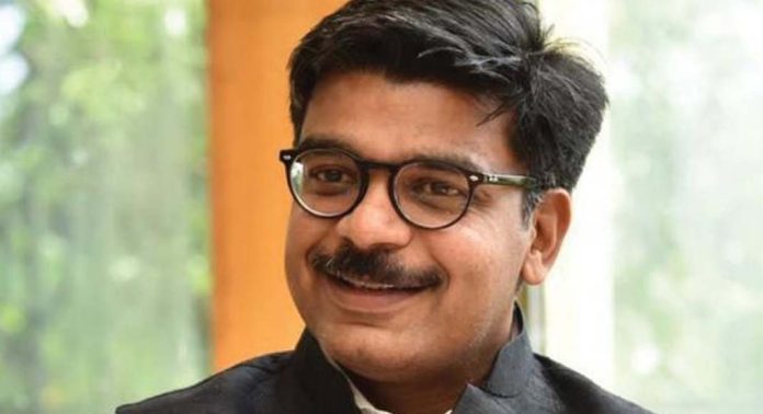മാത്യു കുഴൽനാടന്റെ ചിന്നക്കനാലിലെ അധിക ഭൂമി വീണ്ടും അളക്കും മാത്യു കുഴൽനാടന്റെ ചിന്നക്കനാലിലെ അധിക ഭൂമി വീണ്ടും അളക്കും