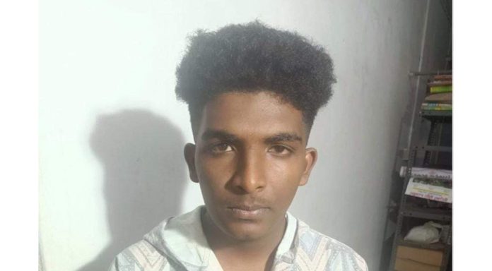 വാഹന പരിശോധനയ്ക്കിടെ ബൈക്ക് ഇടിപ്പിച്ച് എസ്ഐയെ അപകടപ്പെടുത്താൻ ശ്രമം ; യുവാവ് പിടിയിൽ വാഹന പരിശോധനയ്ക്കിടെ ബൈക്ക് ഇടിപ്പിച്ച് എസ്ഐയെ അപകടപ്പെടുത്താൻ ശ്രമം ; യുവാവ് പിടിയിൽ