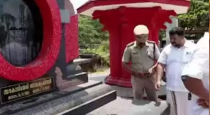 പയ്യാമ്പലം സ്മൃതി കുടീരങ്ങളിലെ അതിക്രമം ; ഒരാൾ കസ്റ്റഡിയിൽ പയ്യാമ്പലം സ്മൃതി കുടീരങ്ങളിലെ അതിക്രമം ; ഒരാൾ കസ്റ്റഡിയിൽ