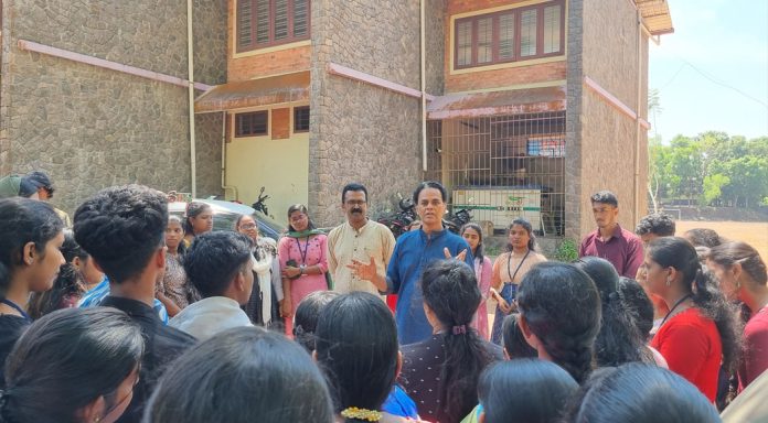 കാലാവസ്ഥാ പ്രതിസന്ധിയെ ശുഭാപ്തി വിശ്വാസത്തോടെ നേരിടണം : പ്രൊഫ. അച്യുത് ശങ്കർ എസ്. നായർ കാലാവസ്ഥാ പ്രതിസന്ധിയെ ശുഭാപ്തി വിശ്വാസത്തോടെ നേരിടണം : പ്രൊഫ. അച്യുത് ശങ്കർ എസ്. നായർ