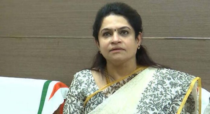 നിയമസഭ തിരഞ്ഞെടുപ്പിൽ കോൺഗ്രസ് 40 സീറ്റിൽ ഒതുങ്ങുമെന്ന് ബിജെപി നേതാവ് പത്മജാ വേണുഗോപാൽ നിയമസഭ തിരഞ്ഞെടുപ്പിൽ കോൺഗ്രസ് 40 സീറ്റിൽ ഒതുങ്ങുമെന്ന് ബിജെപി നേതാവ് പത്മജാ വേണുഗോപാൽ