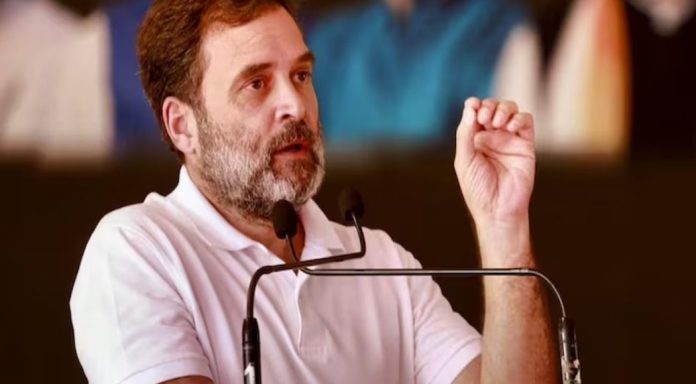 ജനാധിപത്യത്തെ നശിപ്പിക്കുന്നവർക്കെതിരെ നടപടി ; രാഹുൽ ഗാന്ധി ജനാധിപത്യത്തെ നശിപ്പിക്കുന്നവർക്കെതിരെ നടപടി ; രാഹുൽ ഗാന്ധി
