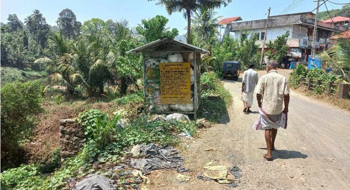 പഞ്ചായത്തുകളിലുടനീളം സ്ഥാപിച്ച എം.സി.എഫുകള് നോക്കുകുത്തികളായി മാറി ; പദ്ധതിക്ക് ചെലവഴിച്ചത് കോടികള് പഞ്ചായത്തുകളിലുടനീളം സ്ഥാപിച്ച എം.സി.എഫുകള് നോക്കുകുത്തികളായി മാറി ; പദ്ധതിക്ക് ചെലവഴിച്ചത് കോടികള്