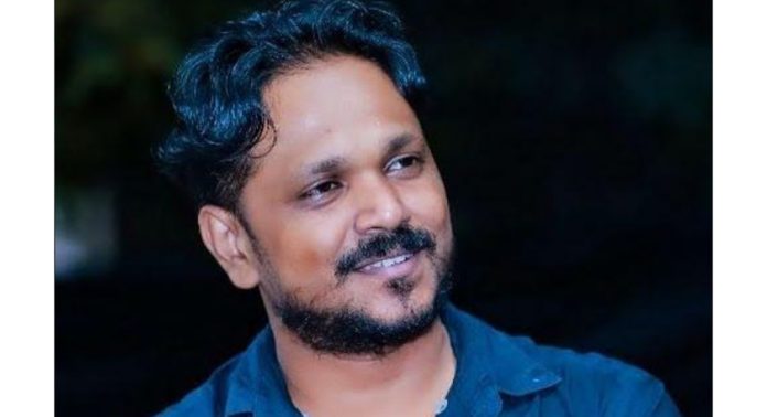 പ്രൊഫ. സ്കറിയ സക്കറിയ സ്മാരക പുരസ്കാരം ഡോ. വിനിൽ പോളിന് പ്രൊഫ. സ്കറിയ സക്കറിയ സ്മാരക പുരസ്കാരം ഡോ. വിനിൽ പോളിന്