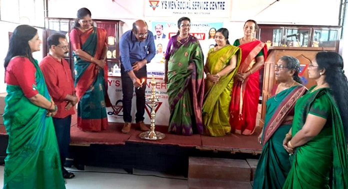 വൈസ് മെൻ ഇന്റർനാഷണൽ വനിതാ ദിനാഘോഷം നടത്തി വൈസ് മെൻ ഇന്റർനാഷണൽ വനിതാ ദിനാഘോഷം നടത്തി