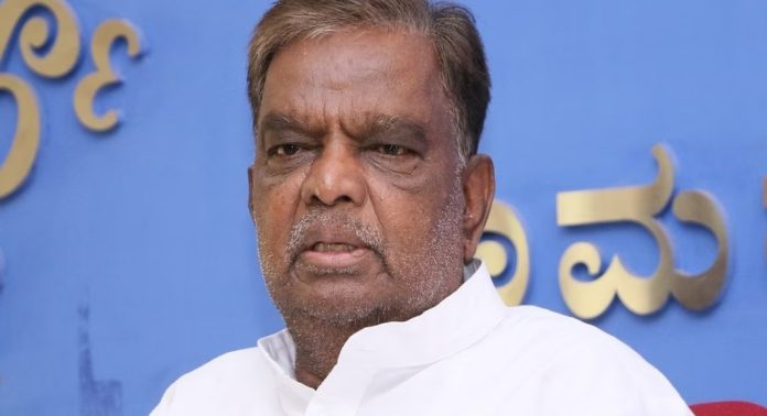ചാമരാജനഗർ എം.പിയും മുൻ കേന്ദ്രമന്ത്രിയുമായ വി. ശ്രീനിവാസ് പ്രസാദ് അന്തരിച്ചു ചാമരാജനഗർ എം.പിയും മുൻ കേന്ദ്രമന്ത്രിയുമായ വി. ശ്രീനിവാസ് പ്രസാദ് അന്തരിച്ചു