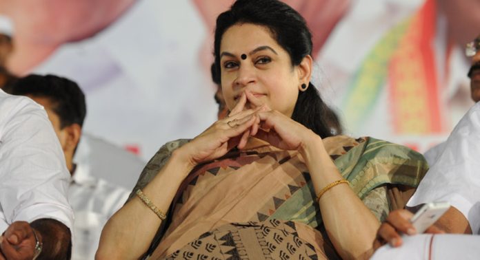 ചതിയന്മാരായ പ്രവർത്തകരെ റോക്കറ്റിൽ കയറ്റി വിട്ടാല് കോൺഗ്രസ് ജയിക്കും : പത്മജ ചതിയന്മാരായ പ്രവർത്തകരെ റോക്കറ്റിൽ കയറ്റി വിട്ടാല് കോൺഗ്രസ് ജയിക്കും : പത്മജ