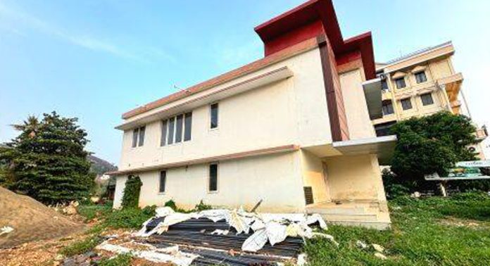 സ്വകാര്യ ബസ് സ്റ്റാൻഡിന് സമീപത്തെ വിശ്രമകേന്ദ്രത്തിനൊപ്പം വനിതാ ക്യാന്റിന് കൂടി ആരംഭിക്കാൻ നീക്കം സ്വകാര്യ ബസ് സ്റ്റാൻഡിന് സമീപത്തെ വിശ്രമകേന്ദ്രത്തിനൊപ്പം വനിതാ ക്യാന്റിന് കൂടി ആരംഭിക്കാൻ നീക്കം