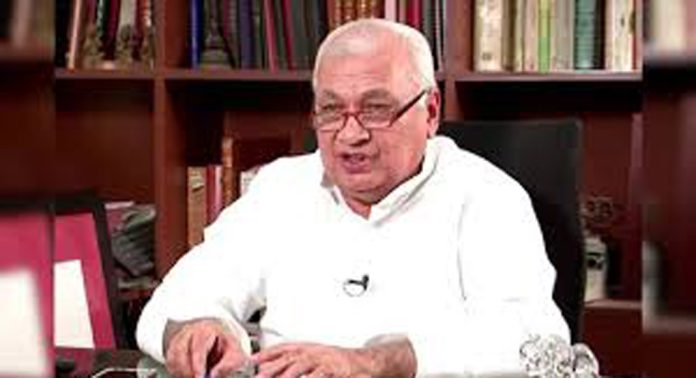 തനിക്കെതിരെ എസ്എഫ്ഐ നടത്തിയത് പ്രതിഷേധമല്ല, ആക്രമണമാണെന്ന് ഗവർണർ ആരിഫ് മുഹമ്മദ് ഖാൻ തനിക്കെതിരെ എസ്എഫ്ഐ നടത്തിയത് പ്രതിഷേധമല്ല, ആക്രമണമാണെന്ന് ഗവർണർ ആരിഫ് മുഹമ്മദ് ഖാൻ