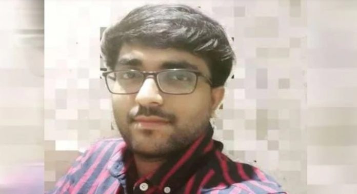 ഗുരുവായൂര് ക്ഷേത്രദര്ശനം കഴിഞ്ഞ് മടങ്ങവേ അപകടം : യുവാവ് മരിച്ചു ഗുരുവായൂര് ക്ഷേത്രദര്ശനം കഴിഞ്ഞ് മടങ്ങവേ അപകടം : യുവാവ് മരിച്ചു