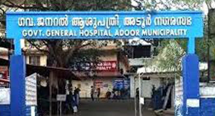 അടൂർ താലൂക്ക് ആശുപത്രിയിൽ ആവശ്യത്തിന് വെള്ളമില്ല ; ദുരിതത്തില് രോഗികളും കൂട്ടിരിപ്പുകാരും അടൂർ താലൂക്ക് ആശുപത്രിയിൽ ആവശ്യത്തിന് വെള്ളമില്ല ; ദുരിതത്തില് രോഗികളും കൂട്ടിരിപ്പുകാരും