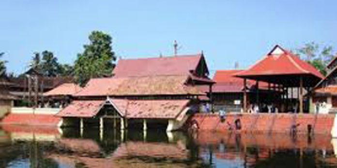 അമ്പലപ്പുഴ ശ്രീകൃഷ്ണസ്വാമീ ക്ഷേത്രത്തിൽ നാടകശാലസദ്യ നാളെ അമ്പലപ്പുഴ ശ്രീകൃഷ്ണസ്വാമീ ക്ഷേത്രത്തിൽ നാടകശാലസദ്യ നാളെ