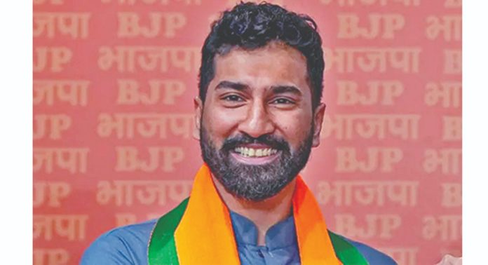സുരേന്ദ്രന് കിട്ടിയ വോട്ട് പോലും പിടിക്കാനാകാതെ അനിൽ ആന്റണി സുരേന്ദ്രന് കിട്ടിയ വോട്ട് പോലും പിടിക്കാനാകാതെ അനിൽ ആന്റണി