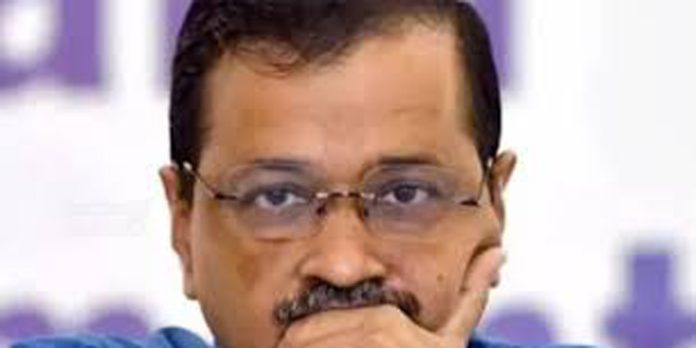 അരവിന്ദ് കേജ്രിവാളിന്റെ ആരോഗ്യ നിലയിൽ ആശങ്ക അറിയിച്ച് ആം ആദ്മി പാർട്ടി അരവിന്ദ് കേജ്രിവാളിന്റെ ആരോഗ്യ നിലയിൽ ആശങ്ക അറിയിച്ച് ആം ആദ്മി പാർട്ടി