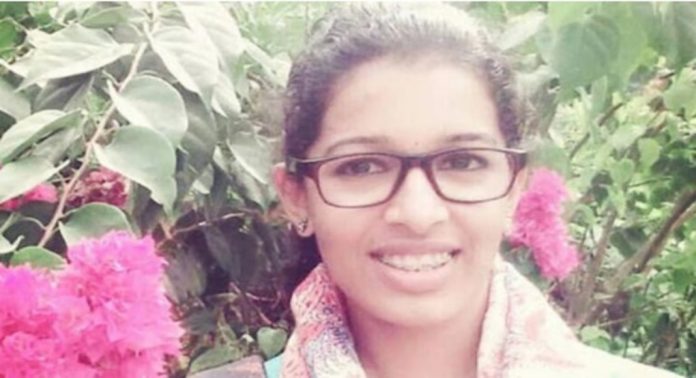 ജസ്ന തിരോധാനക്കേസിൽ തുടരന്വേഷണത്തിന് തയ്യാറെന്ന് സി.ബി.ഐ ; തെളിവുകള് മുദ്രവെച്ച കവറില് കൈമാറണം ജസ്ന തിരോധാനക്കേസിൽ തുടരന്വേഷണത്തിന് തയ്യാറെന്ന് സി.ബി.ഐ ; തെളിവുകള് മുദ്രവെച്ച കവറില് കൈമാറണം