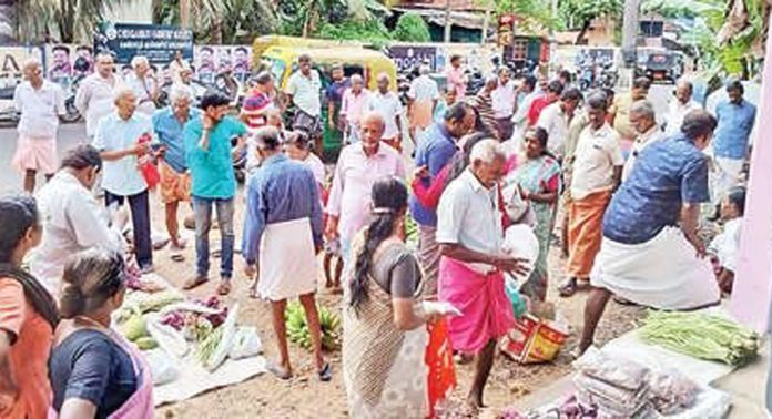 ആലാ ആഴ്ച്ച ചന്ത നൂറാമത്തെ വിപണിയിലേക്ക് ആലാ ആഴ്ച്ച ചന്ത നൂറാമത്തെ വിപണിയിലേക്ക്
