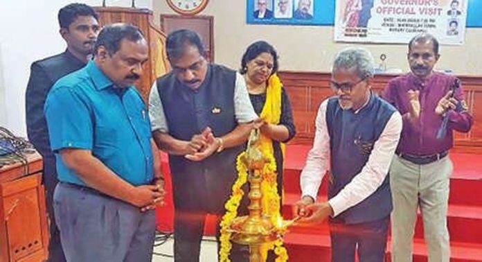 ചേർത്തല ടൗൺ റോട്ടറി ക്ലബ് രക്തദാന ക്യാമ്പ് നടത്തി ചേർത്തല ടൗൺ റോട്ടറി ക്ലബ് രക്തദാന ക്യാമ്പ് നടത്തി