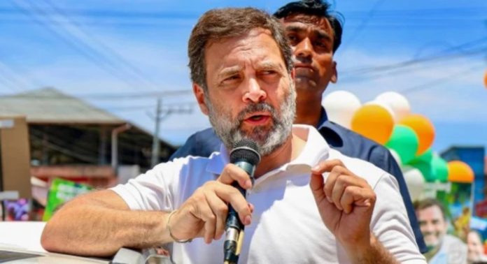 ‘കൊള്ളയടിക്കൽ’ ; മോദിയുടെ ഇലക്ടറൽ ബോണ്ടിനെ മലയാളത്തിൽ പരിഹസിച്ച് രാഹുൽ ‘കൊള്ളയടിക്കൽ’ ; മോദിയുടെ ഇലക്ടറൽ ബോണ്ടിനെ മലയാളത്തിൽ പരിഹസിച്ച് രാഹുൽ
