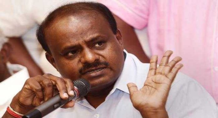 ദേവഗൗഡയുടെ പേര് ഇതിലേക്ക് വലിച്ചിഴക്കരുത് ; പ്രജ്വല് രേവണ്ണക്കെതിരായ കേസിൽ കുമാരസ്വാമി ദേവഗൗഡയുടെ പേര് ഇതിലേക്ക് വലിച്ചിഴക്കരുത് ; പ്രജ്വല് രേവണ്ണക്കെതിരായ കേസിൽ കുമാരസ്വാമി