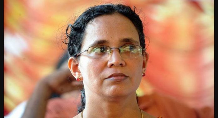 കെ.കെ. ശൈലജയ്ക്ക് എതിരായ സൈബർ ആക്രമണം അംഗീകരിക്കാനാവില്ല ; ഷാഫി അറിഞ്ഞുകൊണ്ടെന്ന എൽഡിഎഫ് വാദം അസംബന്ധമെന്ന് രമ കെ.കെ. ശൈലജയ്ക്ക് എതിരായ സൈബർ ആക്രമണം അംഗീകരിക്കാനാവില്ല ; ഷാഫി അറിഞ്ഞുകൊണ്ടെന്ന എൽഡിഎഫ് വാദം അസംബന്ധമെന്ന് രമ