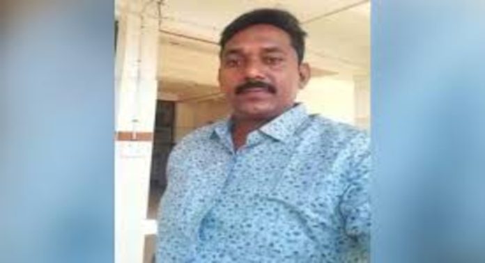 കായംകുളം സിയാദ് വധക്കേസിലെ പ്രതികൾക്ക് ജീവപര്യന്തം കായംകുളം സിയാദ് വധക്കേസിലെ പ്രതികൾക്ക് ജീവപര്യന്തം