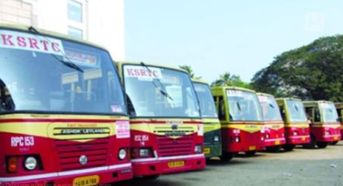 ഡ്യൂട്ടിക്ക് മദ്യപിച്ചെത്തിയതായി പരാതി ; കെഎസ്ആർടിസി ജീവനക്കാരുടെ പണിതെറിച്ചു ഡ്യൂട്ടിക്ക് മദ്യപിച്ചെത്തിയതായി പരാതി ; കെഎസ്ആർടിസി ജീവനക്കാരുടെ പണിതെറിച്ചു