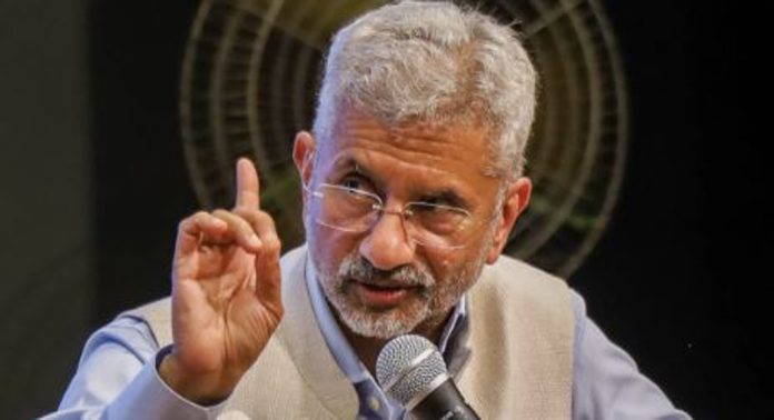 റഷ്യൻ യുദ്ധമുഖത്തേക്കുള്ള മനുഷ്യക്കടത്ത് തടയും, കർശന നടപടിയെടുക്കും ; ഉറപ്പുനൽകി എസ്. ജയശങ്കർ റഷ്യൻ യുദ്ധമുഖത്തേക്കുള്ള മനുഷ്യക്കടത്ത് തടയും, കർശന നടപടിയെടുക്കും ; ഉറപ്പുനൽകി എസ്. ജയശങ്കർ