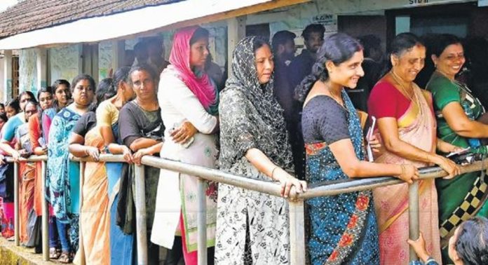 നല്ല ഇന്ത്യക്കായി കൈകോർക്കാം ; കേരളം ഇന്ന് പോളിംഗ് ബൂത്തിലേക്ക്, കനത്ത സുരക്ഷാ ഏർപ്പെടുത്തി പോലീസ് നല്ല ഇന്ത്യക്കായി കൈകോർക്കാം ; കേരളം ഇന്ന് പോളിംഗ് ബൂത്തിലേക്ക്, കനത്ത സുരക്ഷാ ഏർപ്പെടുത്തി പോലീസ്