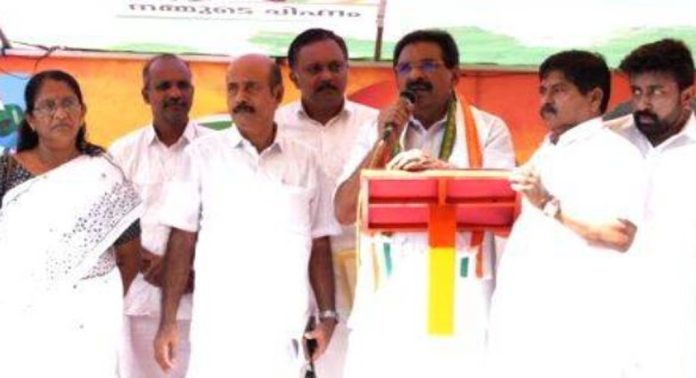 കറുകച്ചാലിൽ ആന്റോ ആന്റണിയ്ക്ക് വൻ സ്വീകരണം ഒരുക്കി പ്രവർത്തകർ കറുകച്ചാലിൽ ആന്റോ ആന്റണിയ്ക്ക് വൻ സ്വീകരണം ഒരുക്കി പ്രവർത്തകർ