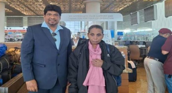 വധശിക്ഷ കാത്ത് കഴിയുന്ന നിമിഷ പ്രിയയെ കാണാൻ അമ്മ പ്രേമകുമാരി യാത്ര തിരിച്ചു ; നിശബ്ദ സേവനവുമായി അഡ്വ. ദീപാ ജോസഫ് വധശിക്ഷ കാത്ത് കഴിയുന്ന നിമിഷ പ്രിയയെ കാണാൻ അമ്മ പ്രേമകുമാരി യാത്ര തിരിച്ചു ; നിശബ്ദ സേവനവുമായി അഡ്വ. ദീപാ ജോസഫ്