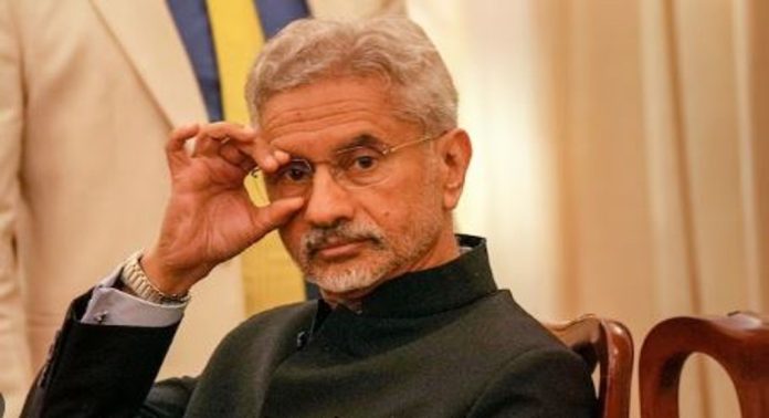 ഇറാൻ- ഇസ്രയേൽ സംഘർഷം ; സാഹചര്യം വളരെ സൂക്ഷമമായി വീക്ഷിക്കുന്നുവെന്ന് എസ്. ജയശങ്കർ ഇറാൻ- ഇസ്രയേൽ സംഘർഷം ; സാഹചര്യം വളരെ സൂക്ഷമമായി വീക്ഷിക്കുന്നുവെന്ന് എസ്. ജയശങ്കർ
