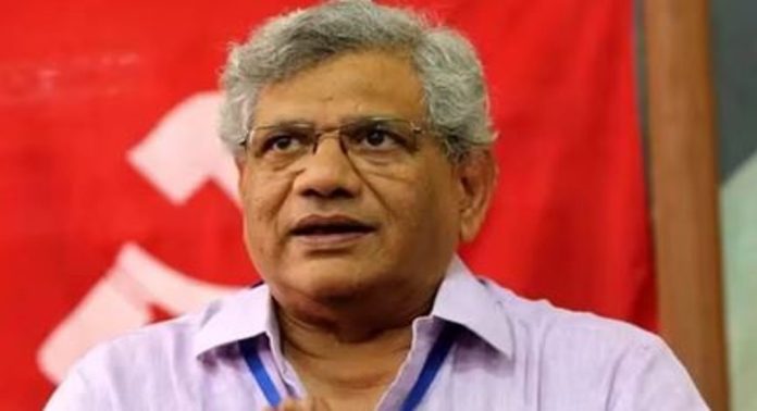 തൃശ്ശൂരിലെ ബാങ്ക് അക്കൗണ്ട് മരവിപ്പിച്ച നടപടി ; രാഷ്ട്രീയവേട്ടയാടലെന്ന് സീതാറാം യെച്ചൂരി തൃശ്ശൂരിലെ ബാങ്ക് അക്കൗണ്ട് മരവിപ്പിച്ച നടപടി ; രാഷ്ട്രീയവേട്ടയാടലെന്ന് സീതാറാം യെച്ചൂരി