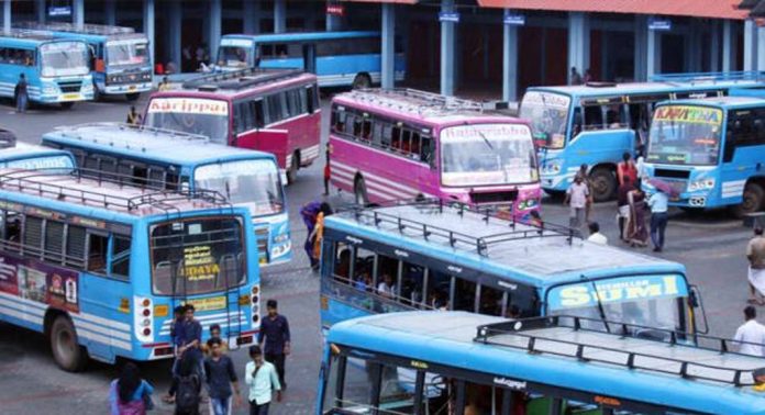 ഉദ്യോഗസ്ഥർക്ക് തെരഞ്ഞെടുപ്പ് ഡ്യൂട്ടി ; അവസരം മുതലെടുത്ത് സ്വകാര്യ ബസുകൾ, ന്യായികരിച്ച് ജീവനക്കാർ…! ഉദ്യോഗസ്ഥർക്ക് തെരഞ്ഞെടുപ്പ് ഡ്യൂട്ടി ; അവസരം മുതലെടുത്ത് സ്വകാര്യ ബസുകൾ, ന്യായികരിച്ച് ജീവനക്കാർ…!