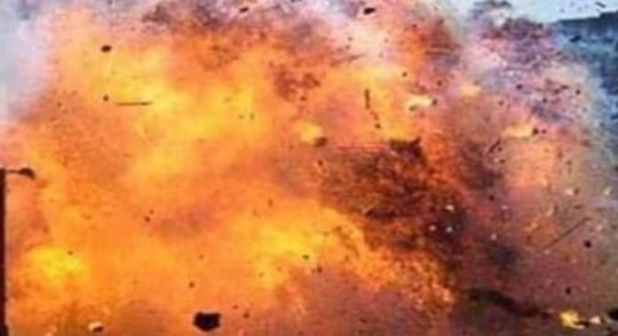 ഇറ്റലിയിൽ സ്ഫോടനം ; നാലുപേർ കൊല്ലപ്പെട്ടു ഇറ്റലിയിൽ സ്ഫോടനം ; നാലുപേർ കൊല്ലപ്പെട്ടു