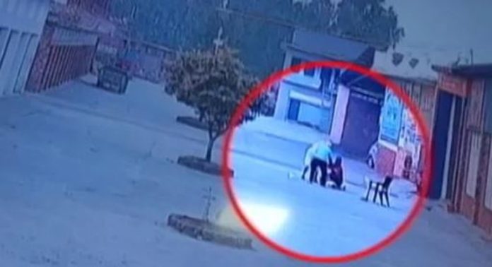 കർസേവ തലവനെ കൊലപ്പെടുത്തിയ പ്രതിയെ പോലീസ് ഏറ്റുമുട്ടലിൽ വധിച്ചു കർസേവ തലവനെ കൊലപ്പെടുത്തിയ പ്രതിയെ പോലീസ് ഏറ്റുമുട്ടലിൽ വധിച്ചു