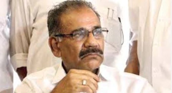 വന്യമൃഗശല്യം ; മൃതദേഹവുമായുള്ള പ്രതിഷേധം പ്രാകൃതം, വിവാദ പരാമർശവുമായി മന്ത്രി എ.കെ ശശീന്ദ്രന് വന്യമൃഗശല്യം ; മൃതദേഹവുമായുള്ള പ്രതിഷേധം പ്രാകൃതം, വിവാദ പരാമർശവുമായി മന്ത്രി എ.കെ ശശീന്ദ്രന്