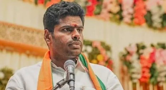 തെരഞ്ഞെടുപ്പ് പെരുമാറ്റ ചട്ടലംഘനം നടത്തിയെന്ന് ആരോപണം ; അണ്ണാമലൈക്കെതിരെ പരാതി നൽകി ഡിഎംകെ തെരഞ്ഞെടുപ്പ് പെരുമാറ്റ ചട്ടലംഘനം നടത്തിയെന്ന് ആരോപണം ; അണ്ണാമലൈക്കെതിരെ പരാതി നൽകി ഡിഎംകെ