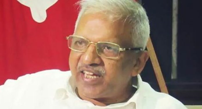 പാനൂർ ബോംബ് സ്ഫോടനം; മരിച്ചയാളുടെ കുടുംബവുമായി ബന്ധമുള്ള ആരെങ്കിലും പോയെങ്കിൽ മഹാ അപരാധമായി കാണേണ്ടതില്ലെന്ന് പി.ജയരാജൻ പാനൂർ ബോംബ് സ്ഫോടനം; മരിച്ചയാളുടെ കുടുംബവുമായി ബന്ധമുള്ള ആരെങ്കിലും പോയെങ്കിൽ മഹാ അപരാധമായി കാണേണ്ടതില്ലെന്ന് പി.ജയരാജൻ