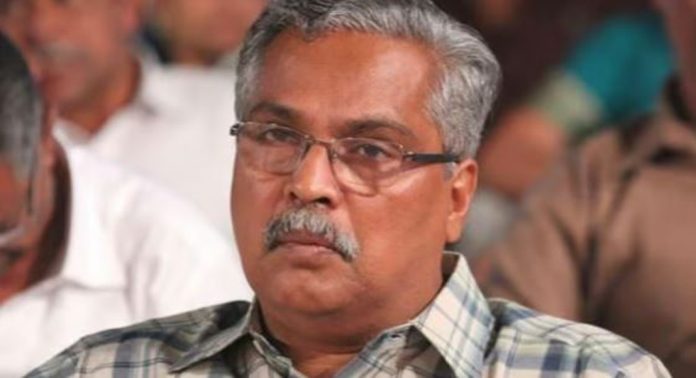 പ്രലോഭനത്തിൽ വീഴില്ലെന്ന് ഉറപ്പുള്ള എത്ര കോൺഗ്രസുകാരുണ്ട് ; ബിനോയ് വിശ്വം പ്രലോഭനത്തിൽ വീഴില്ലെന്ന് ഉറപ്പുള്ള എത്ര കോൺഗ്രസുകാരുണ്ട് ; ബിനോയ് വിശ്വം