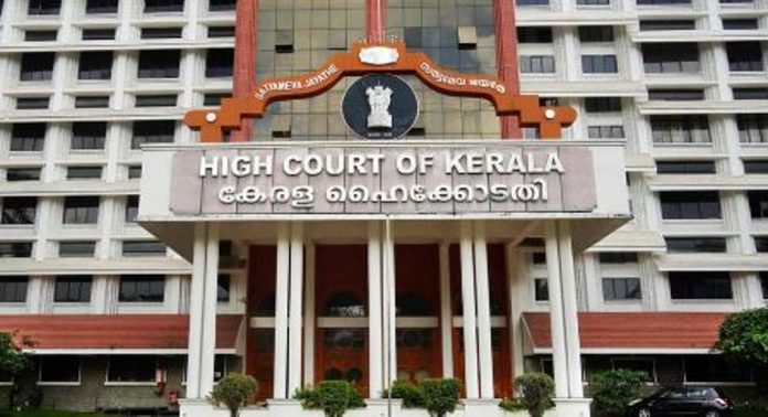 സിദ്ധാര്ഥന്റെ ദുരൂഹ മരണം ; കേസ് സിബിഐ ഏറ്റെടുക്കാന് കേന്ദ്രം ഉടന് വിജ്ഞാപനം ഇറക്കണമെന്ന് ഹൈക്കോടതി സിദ്ധാര്ഥന്റെ ദുരൂഹ മരണം ; കേസ് സിബിഐ ഏറ്റെടുക്കാന് കേന്ദ്രം ഉടന് വിജ്ഞാപനം ഇറക്കണമെന്ന് ഹൈക്കോടതി