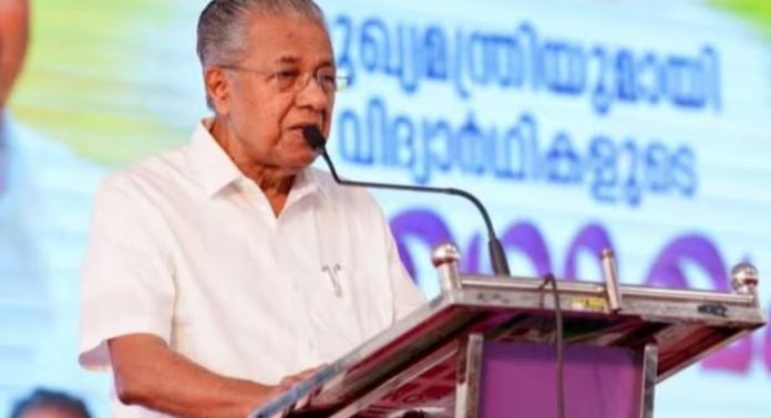 കേന്ദ്രസര്ക്കാര് നിൽക്കുന്നത് കലാപകാരികൾക്കൊപ്പം ; രൂക്ഷ വിമർശനവുമായി മുഖ്യമന്ത്രി കേന്ദ്രസര്ക്കാര് നിൽക്കുന്നത് കലാപകാരികൾക്കൊപ്പം ; രൂക്ഷ വിമർശനവുമായി മുഖ്യമന്ത്രി