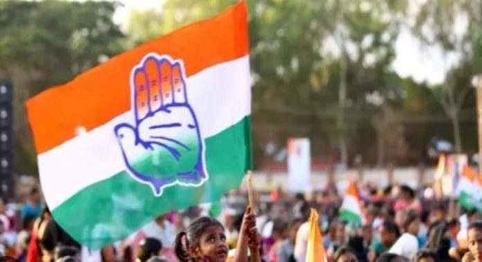 ജോസഫ് ഗ്രൂപ്പിനെ രൂക്ഷമായി വിമർശിച്ച് കോൺഗ്രസ് ജോസഫ് ഗ്രൂപ്പിനെ രൂക്ഷമായി വിമർശിച്ച് കോൺഗ്രസ്